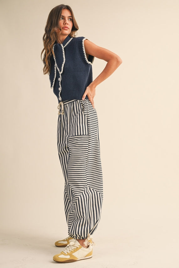 TIE NECK SWEATER VEST