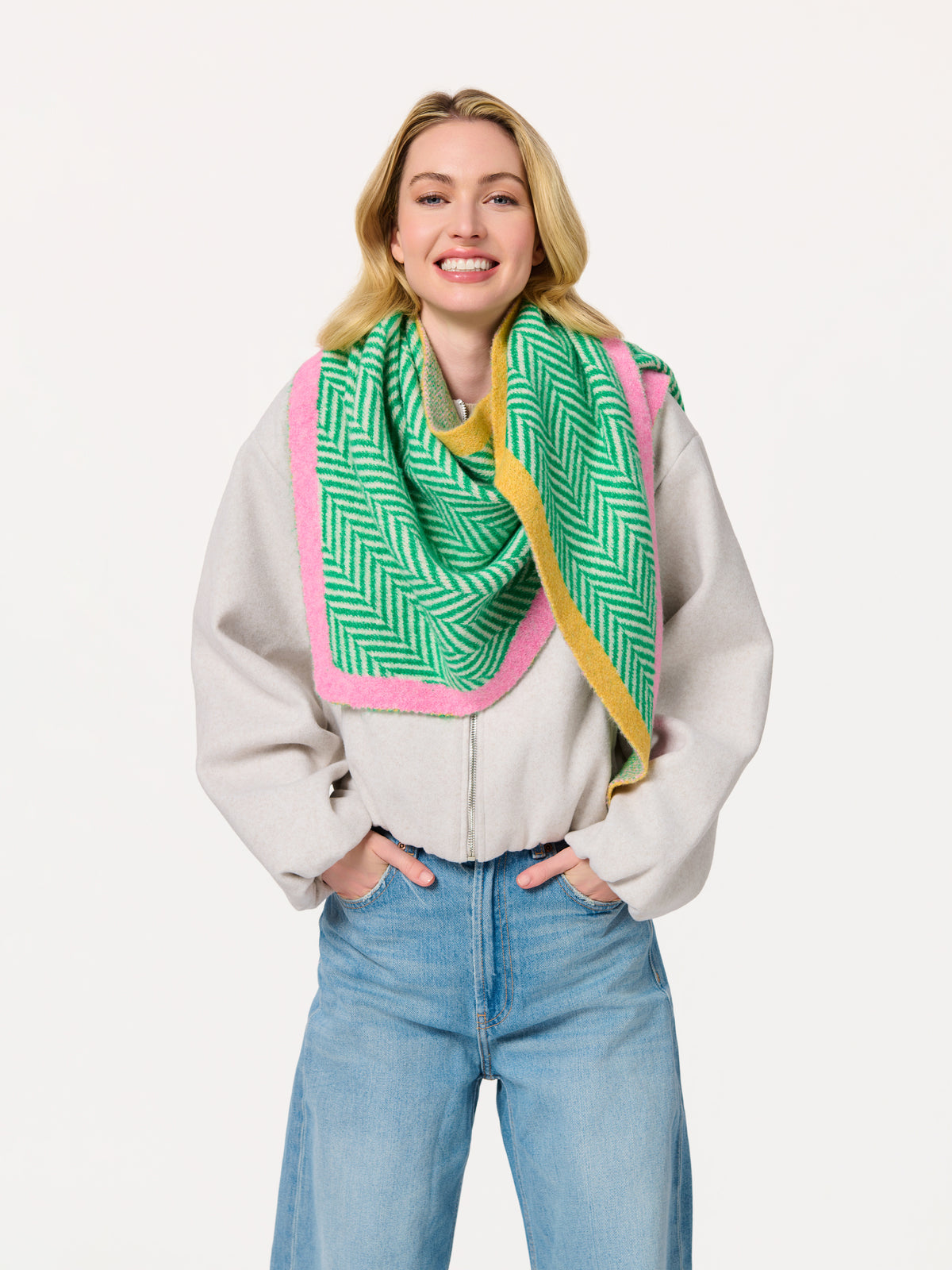 ZIGGY TRIANGLE SCARF