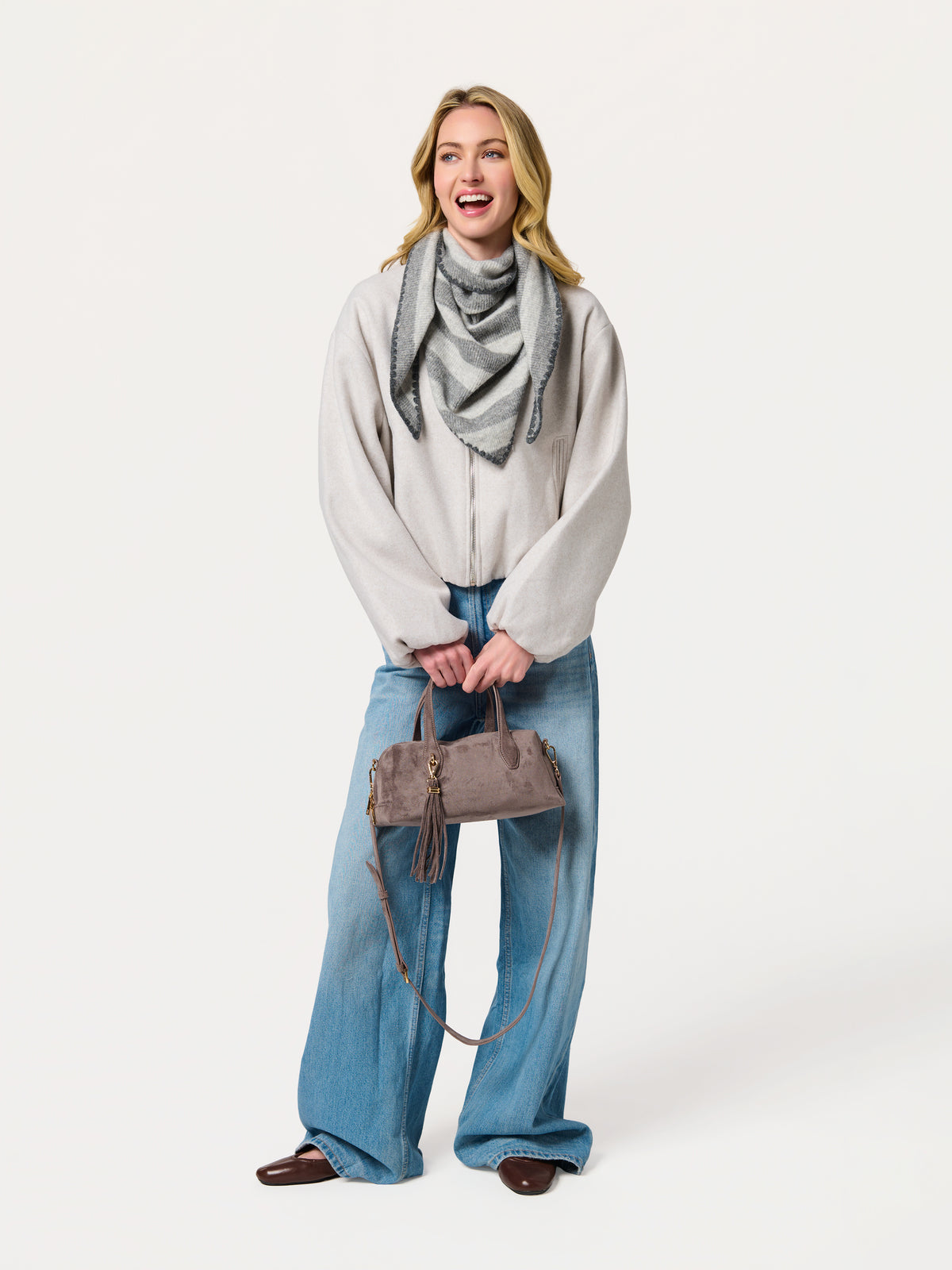 JOY LG TRIANGLE SCARF