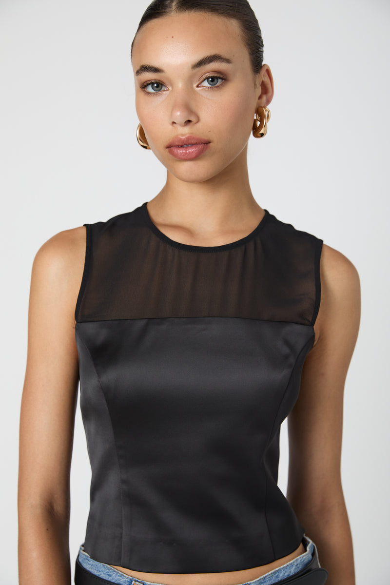 STRUCTURED SATIN SLEEVELESS CREW