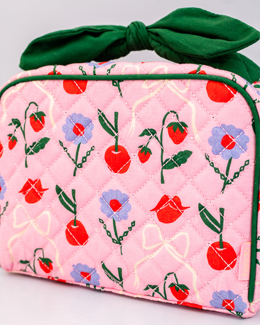 CHERRY LIPS TOILETRY BAG