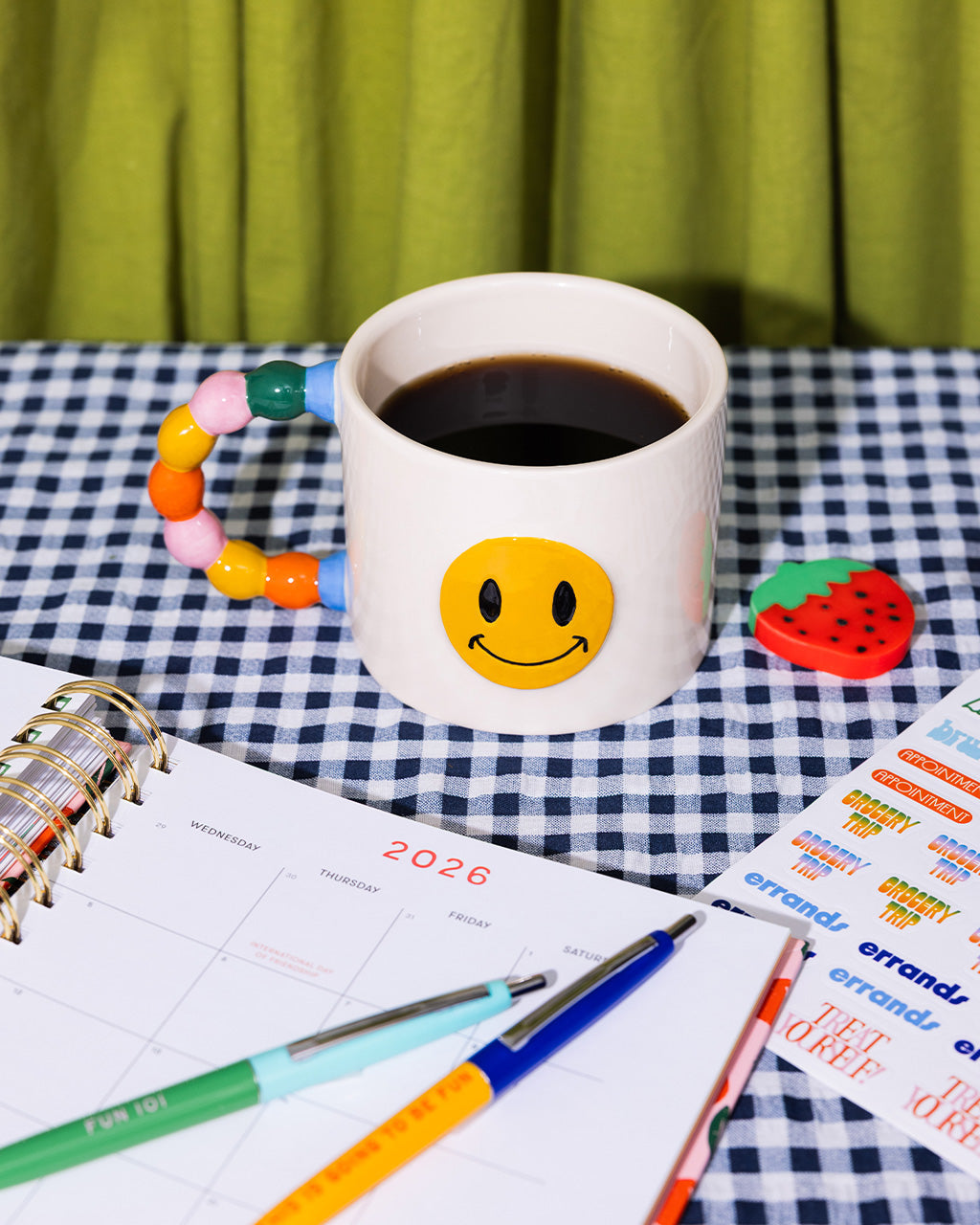 SMILEY FACE CERAMIC MUG