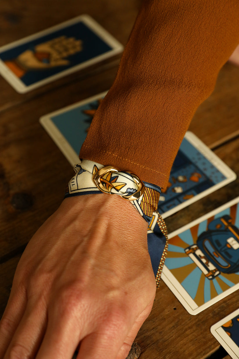 SCARF BRACELET CHAIN