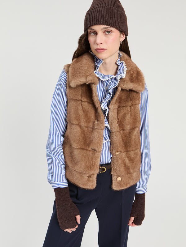 FUR VEST