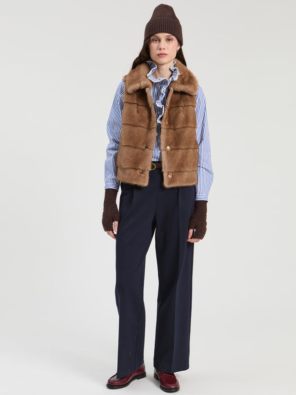 FUR VEST