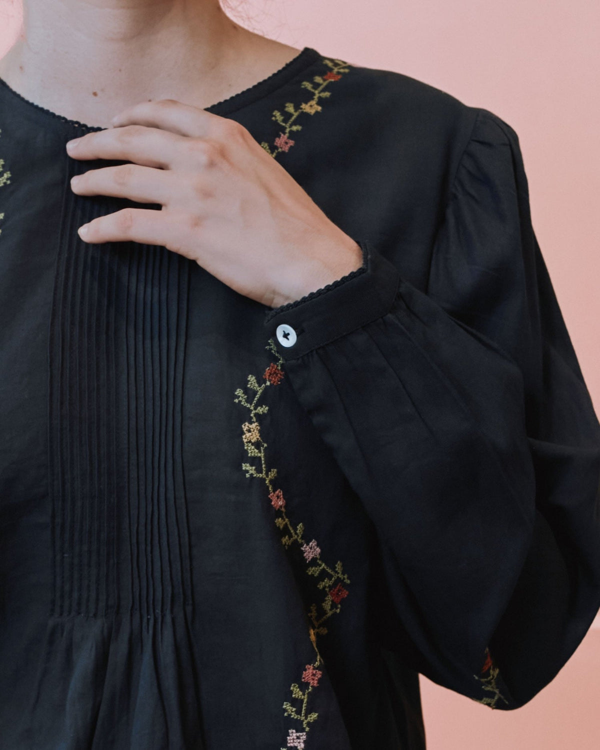BRODEE BLOUSE