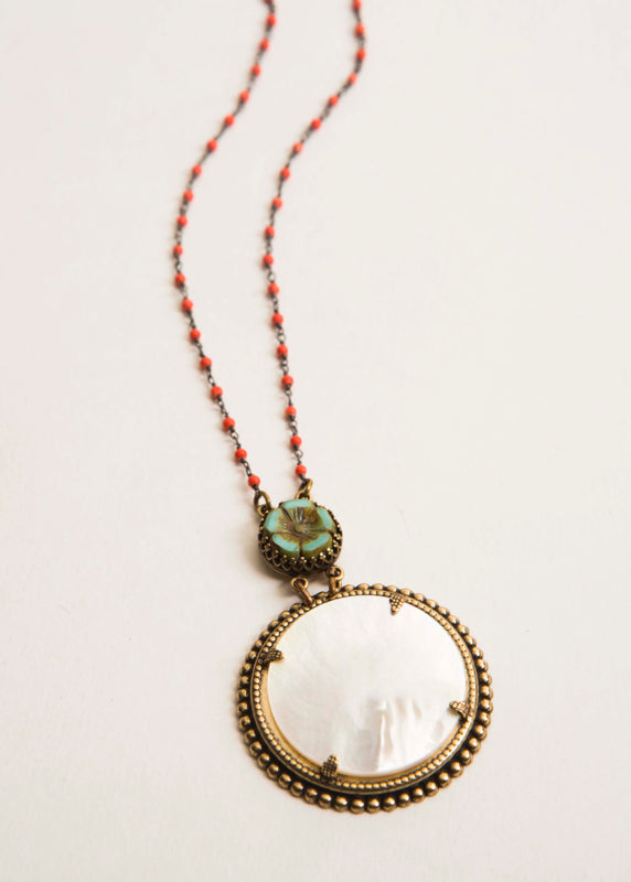 BEADED CORAL W/MOP NECKLACE
