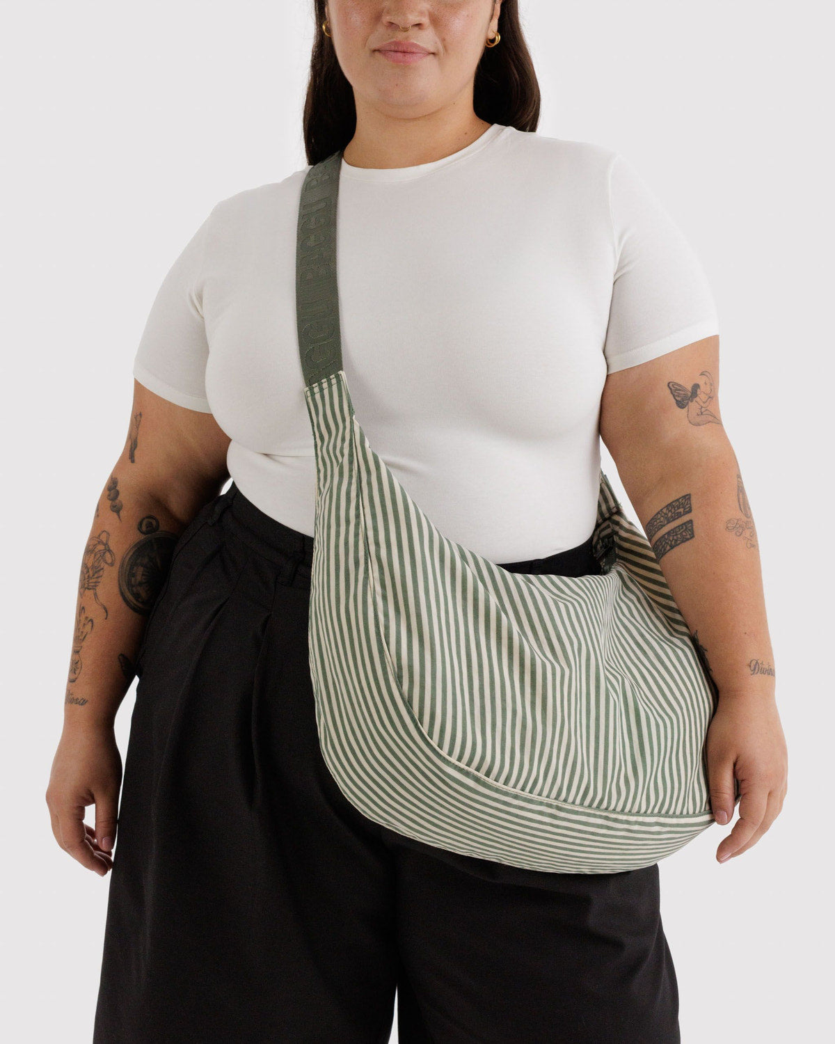 LARGE NYLON CRESCENT BAG