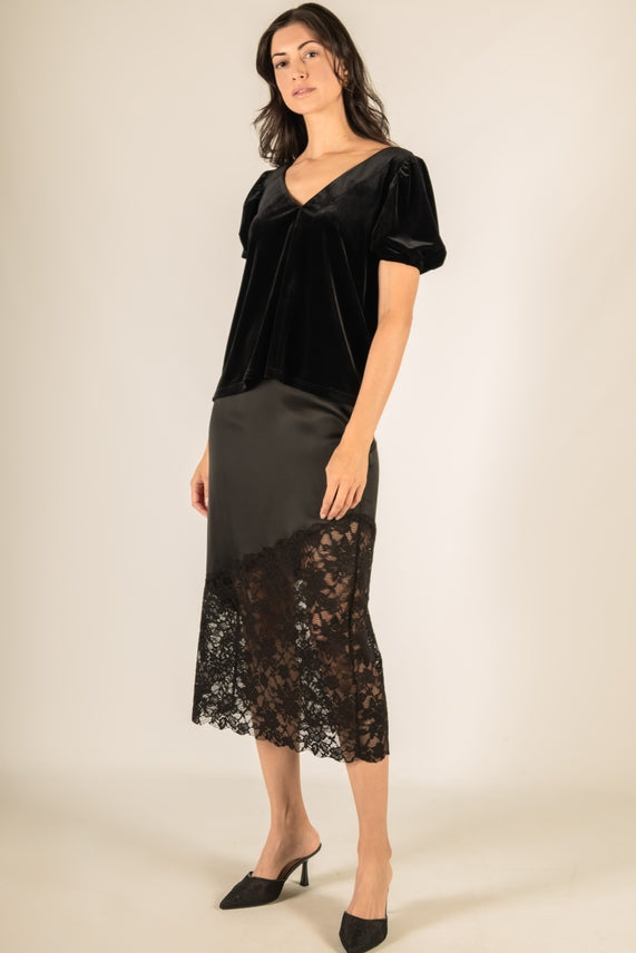 VELVET FLOUNCE SLEEVE TOP