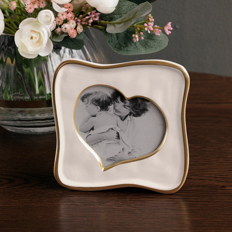 ENCANTO CURVED HEART FRAME 5X5