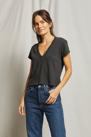 ALANIS RECYCLED VNECK