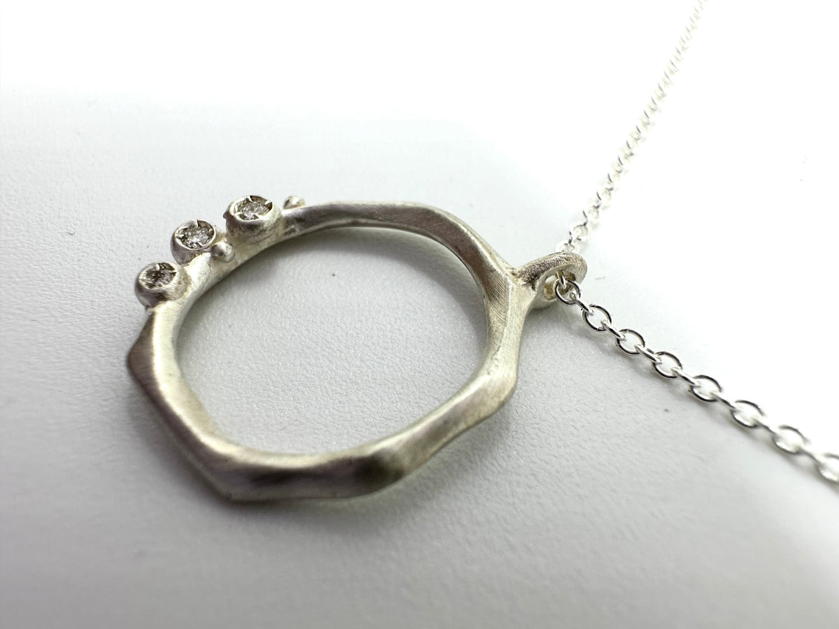 ROUND BRANCH NECKLACE