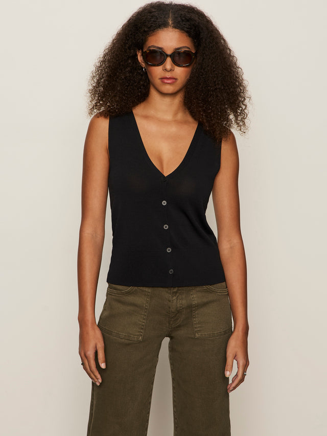 KNITTED BUTTON FRONT