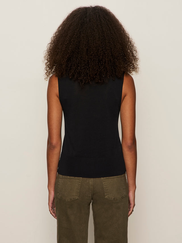 KNITTED BUTTON FRONT