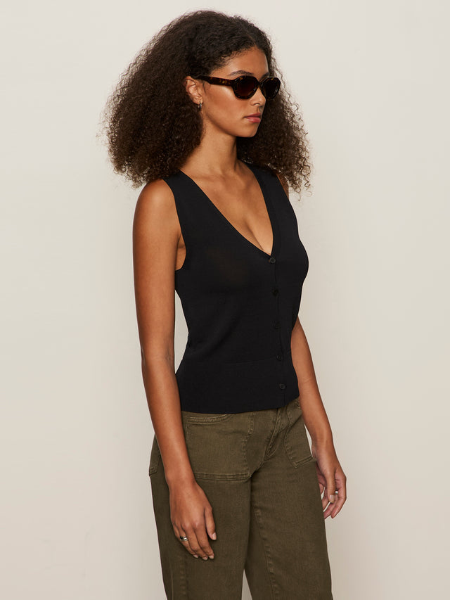 KNITTED BUTTON FRONT