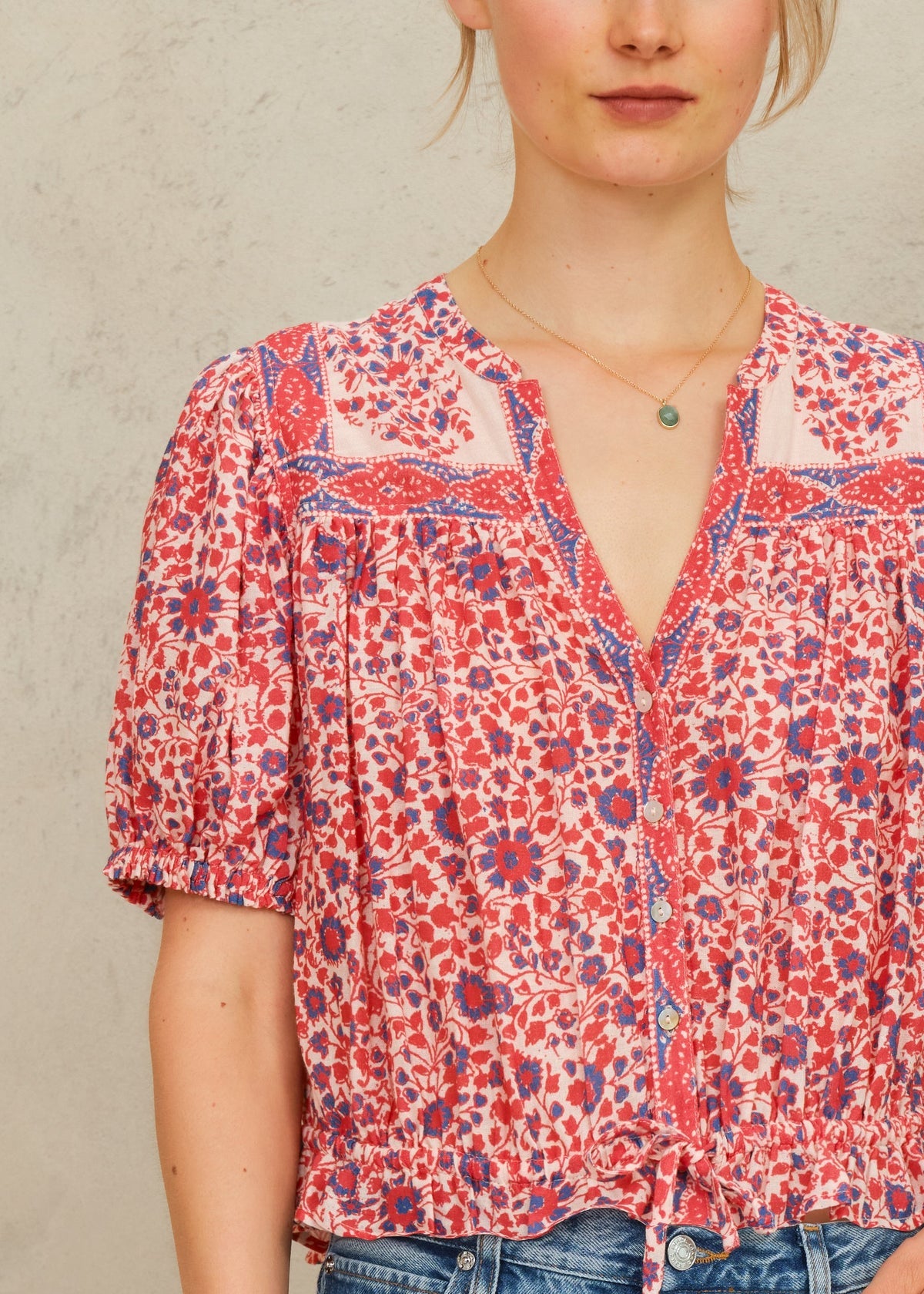 DELLA PRINT SHORT SLEEVE TOP