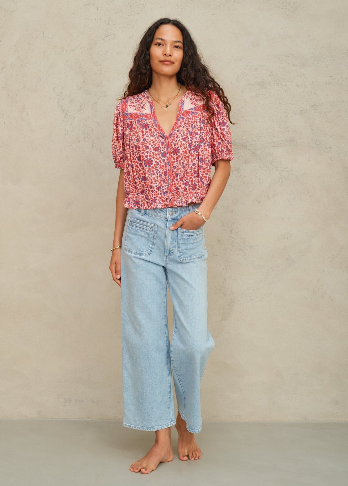 DELLA PRINT SHORT SLEEVE TOP