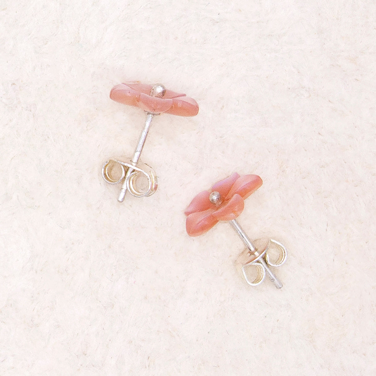 SWEET FLOWER STUD PINK