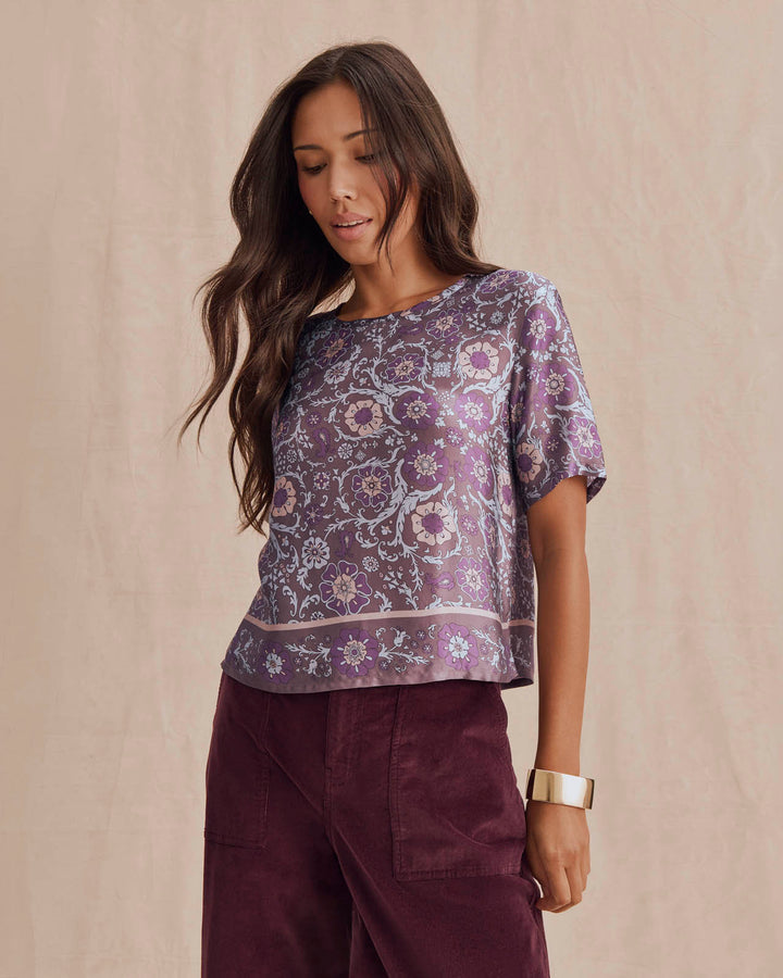 VIOLET SHORT SLEEVE TOP