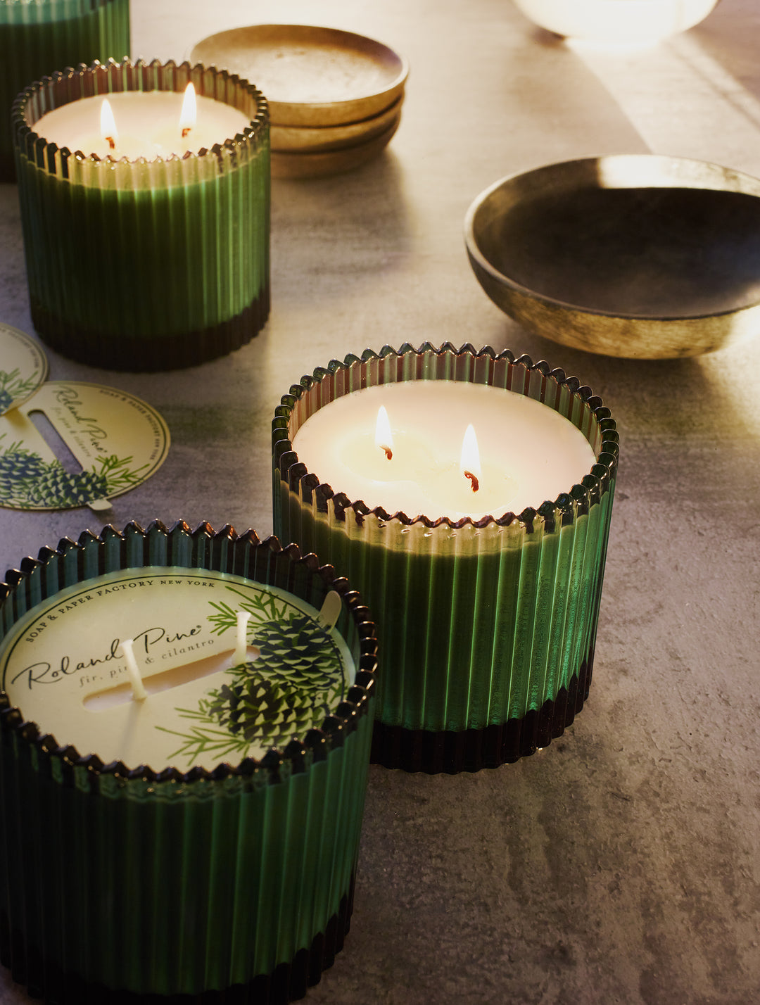 ROLAND PINE 2 WICK RIBBED GLASS CANDLE