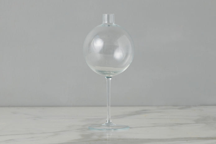 CLEAR WINE GLASS VASE MEDIUM