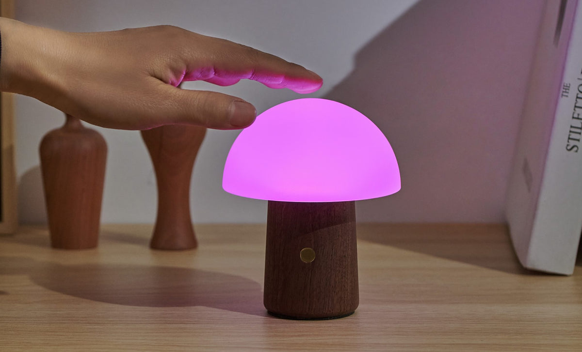 MINI ALICE MUSHROOM LAMP WALNUT