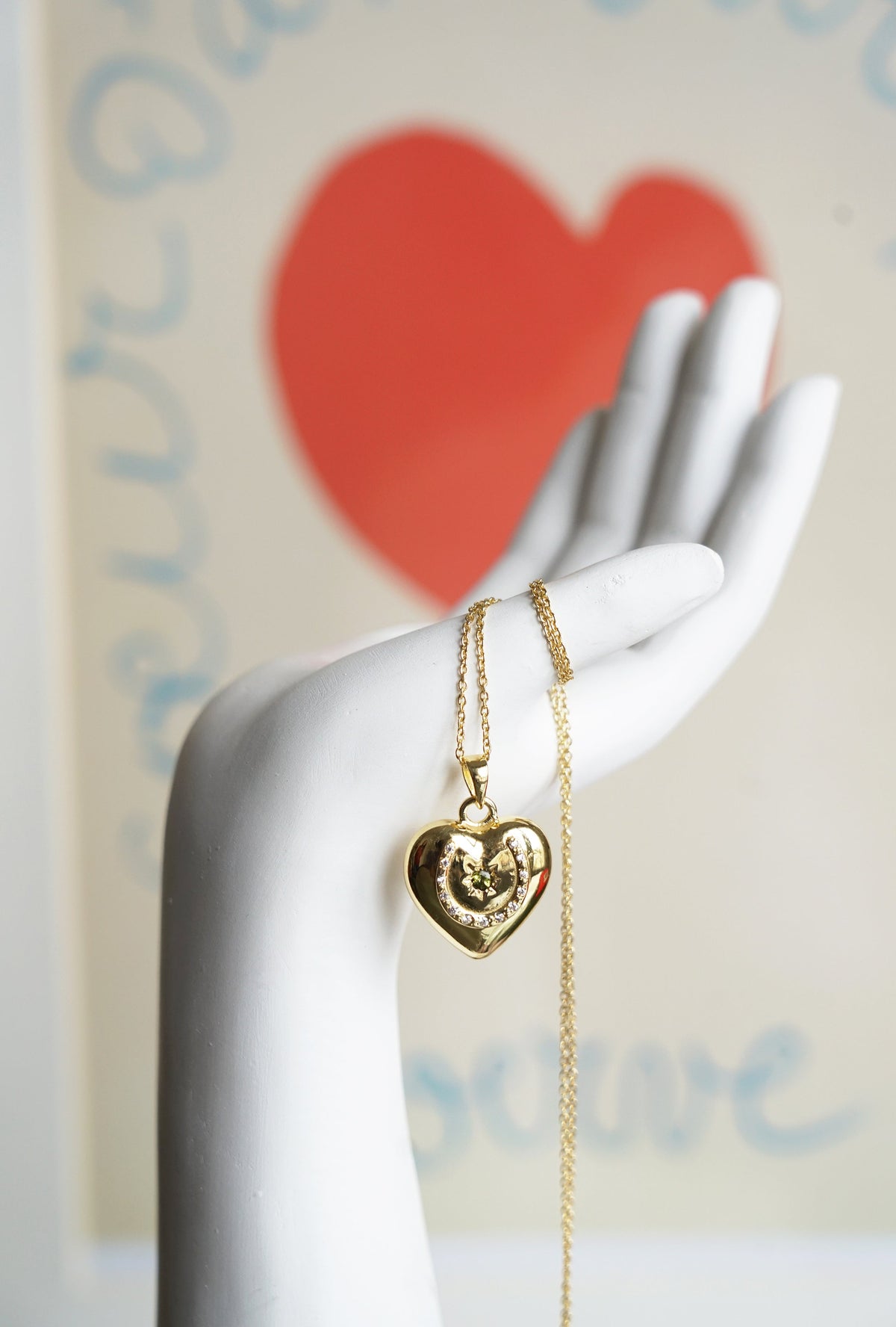 JENNY HEART NECKLACE