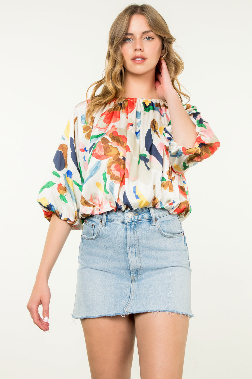 PUFF SLEEVE FLOWY BLOUSE