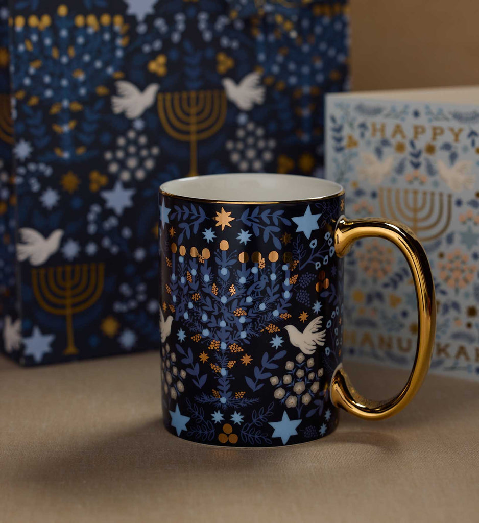 LAUREL MENORAH MUG