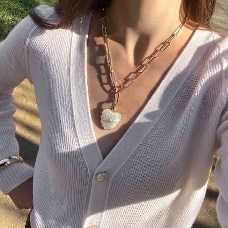 MALENE MOP HEART NECKLACE