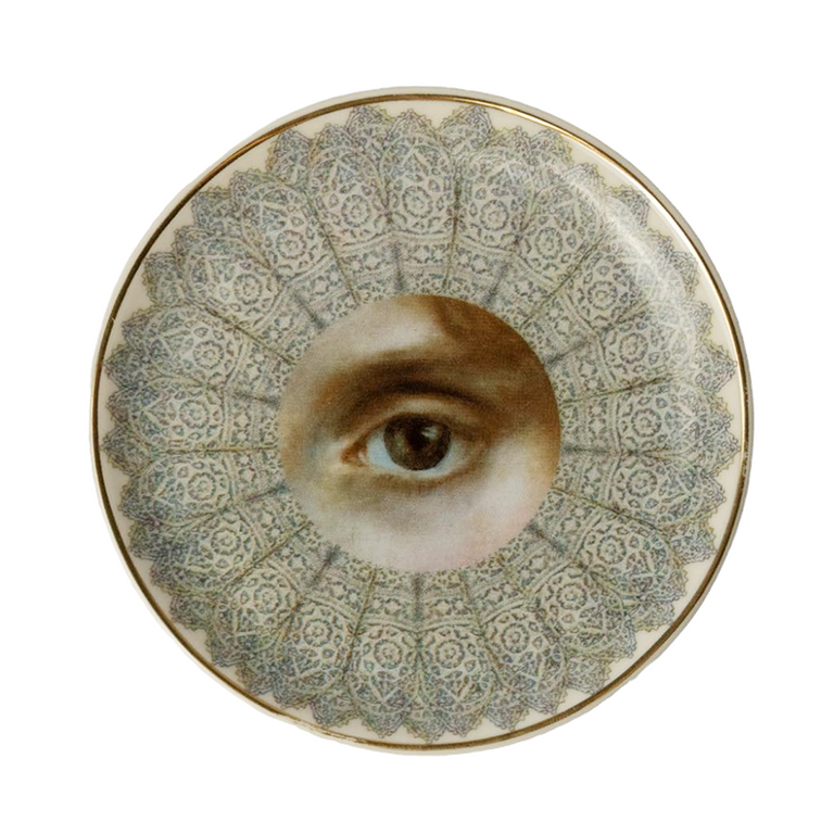 SECRET LOVER FEMALE CERAMIC DISH