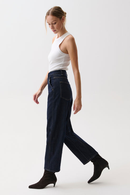 BEAU SEAMED CRESCENT RAW JEAN