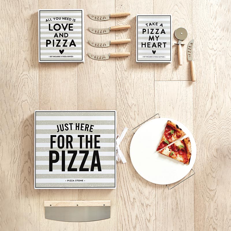 LOVE AND PIZZA BOX