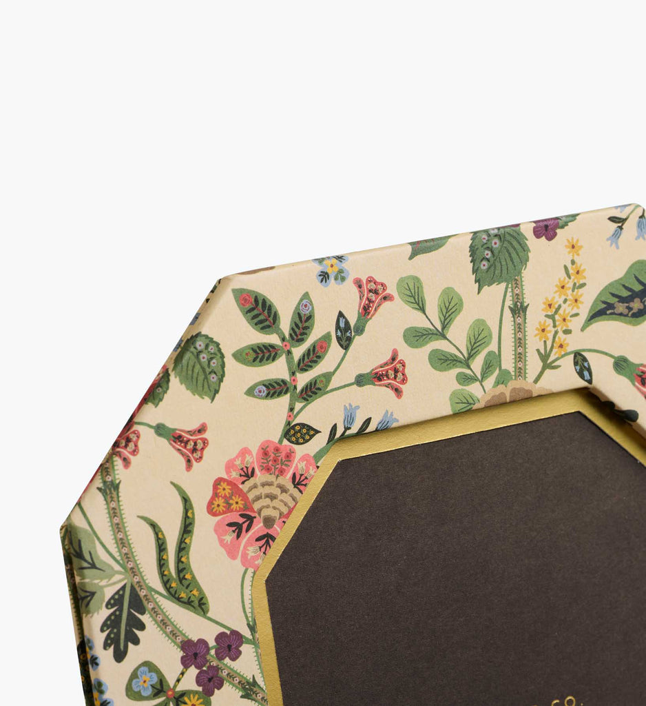 GRACIE PAPER WRAPPED PICTURE FRAME