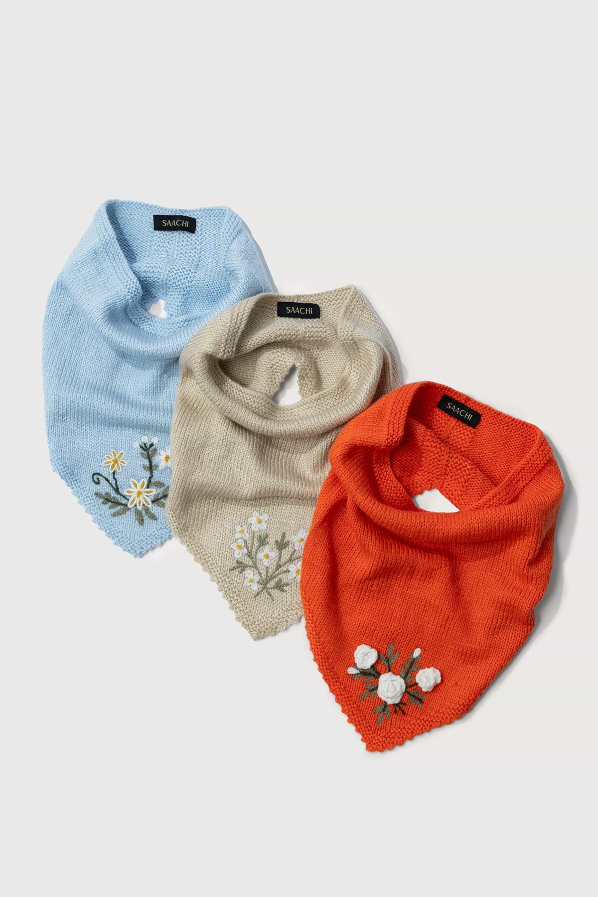 FLORAL EMBROIDERED SNOOD