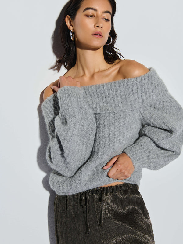 SERENA OFF SHOULDER SWEATER