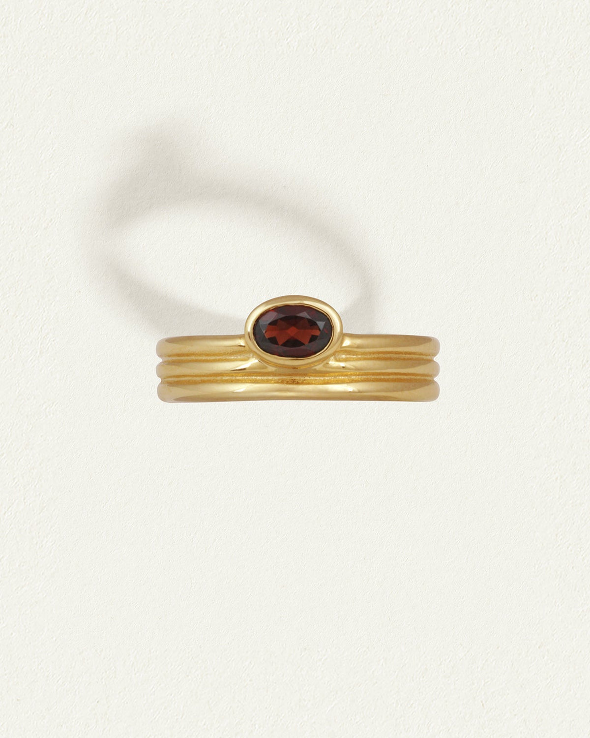 TANA RING GV