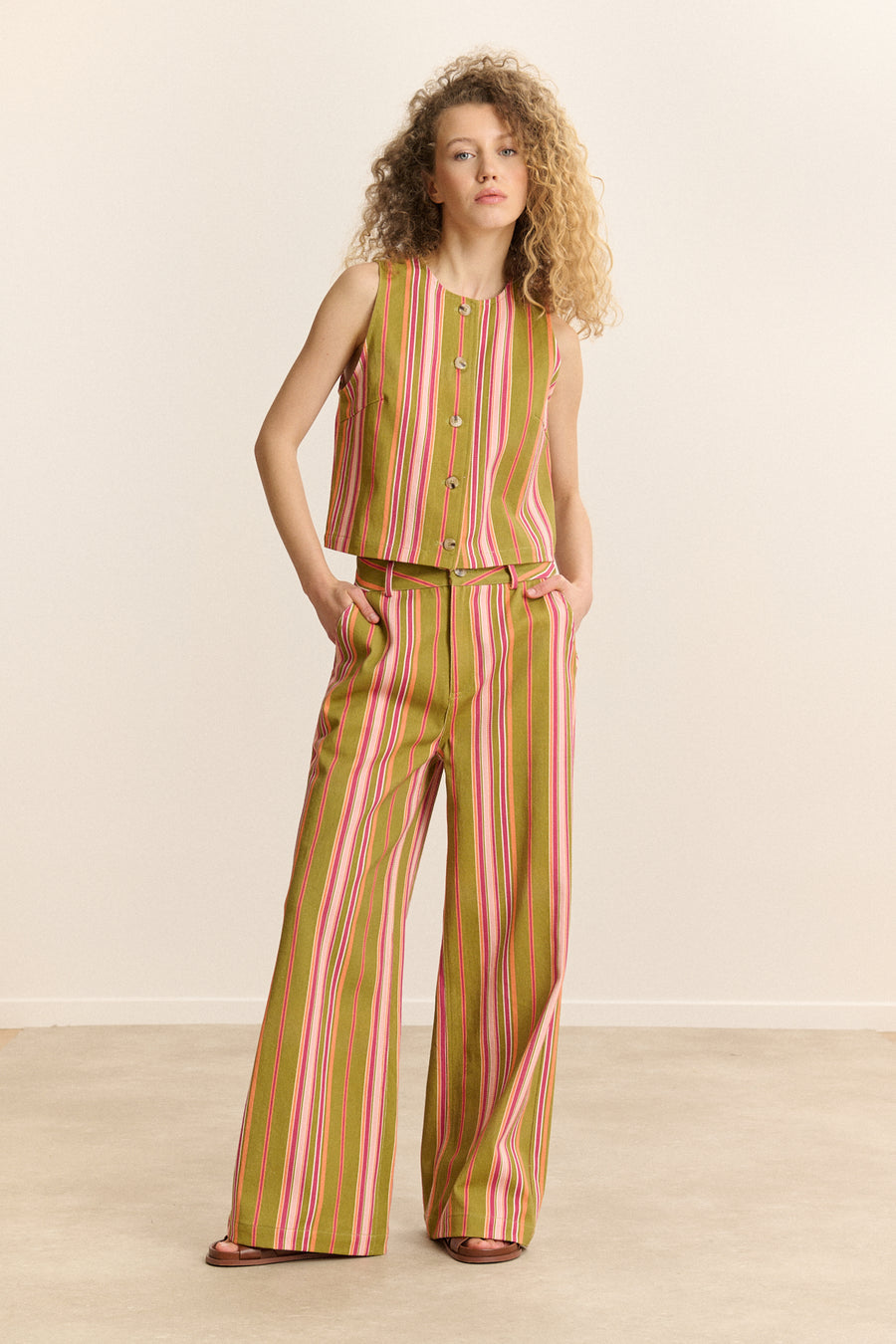 CLOUD STRIPED VEST