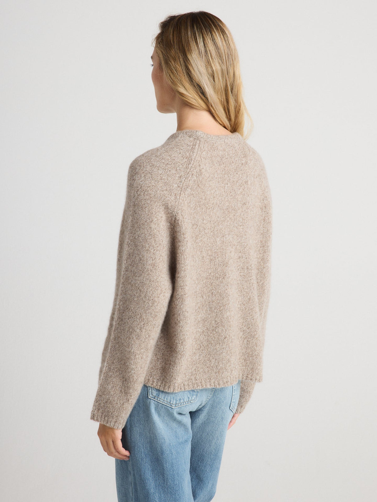 SIERRA CREW NECK SWEATER