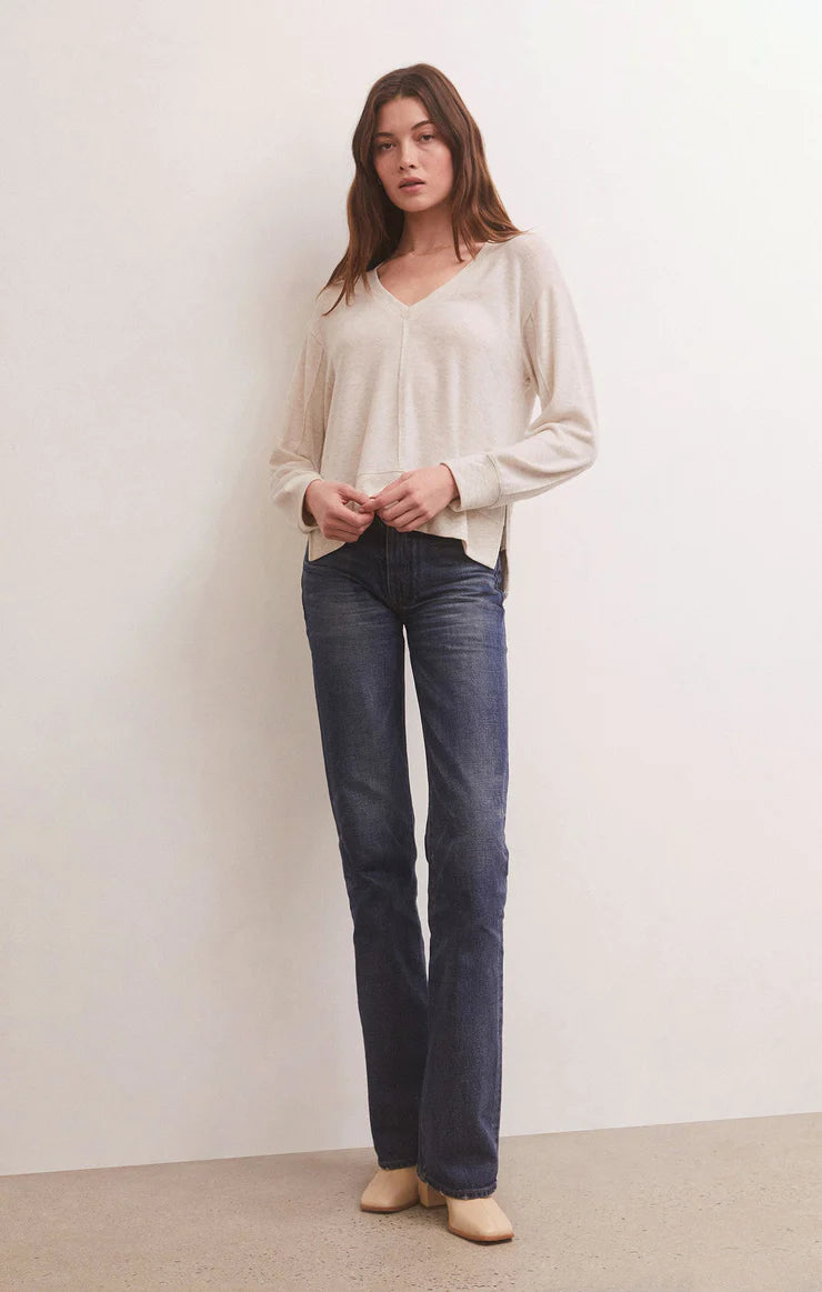 WILDER CLOUD V-NECK LONG SLEEVE TOP