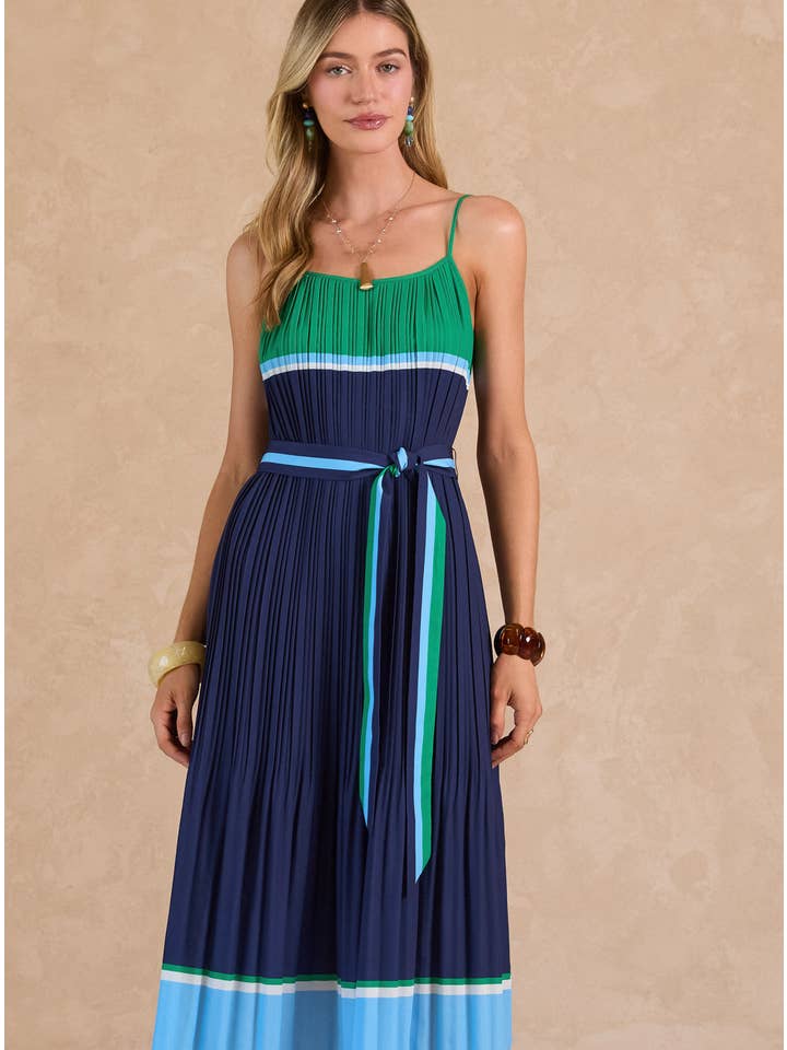 COLOR BLOCK PLEATED MAXI DRESS