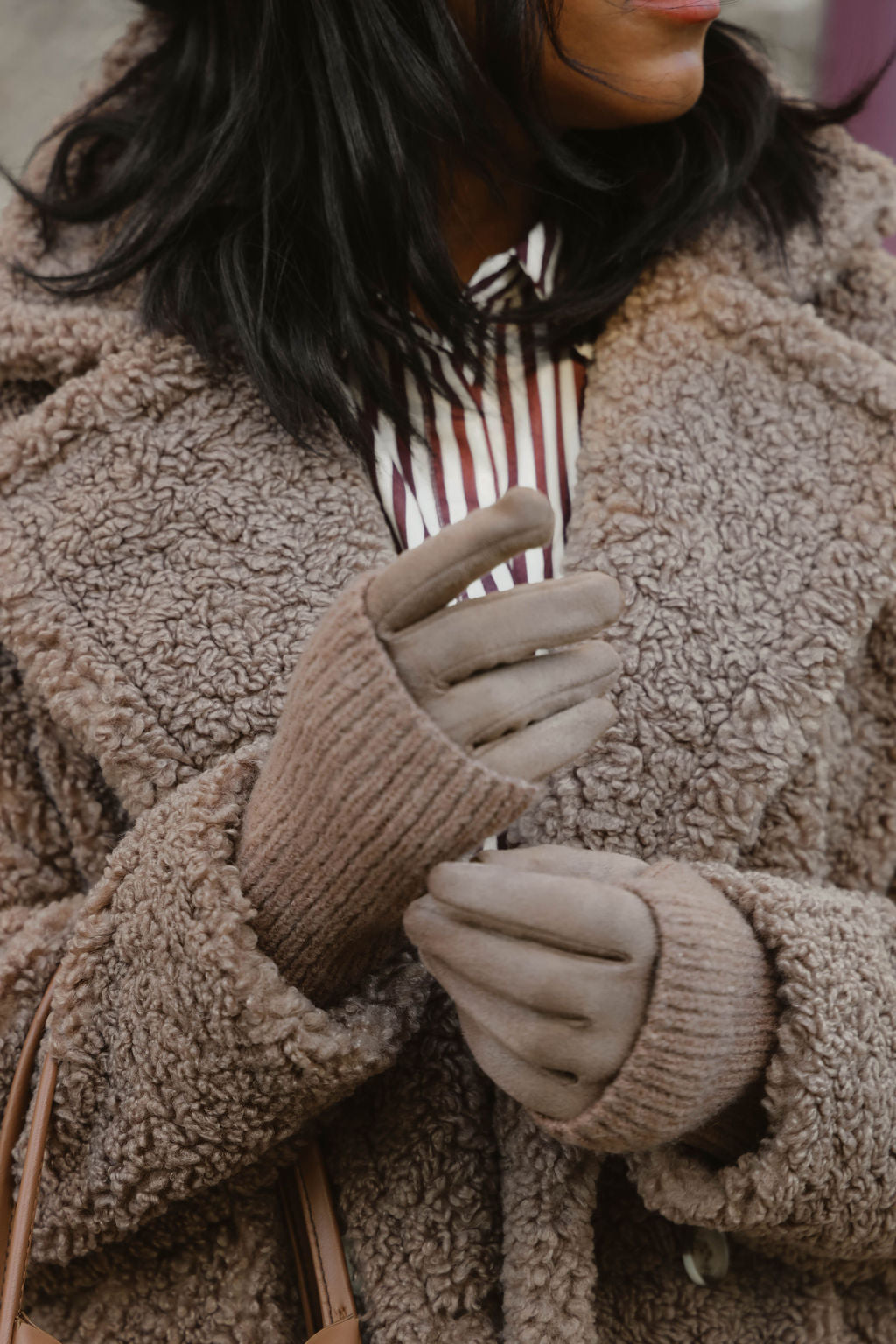 RIBBED WRIST WARMER FAUX SUEDE GLOVES