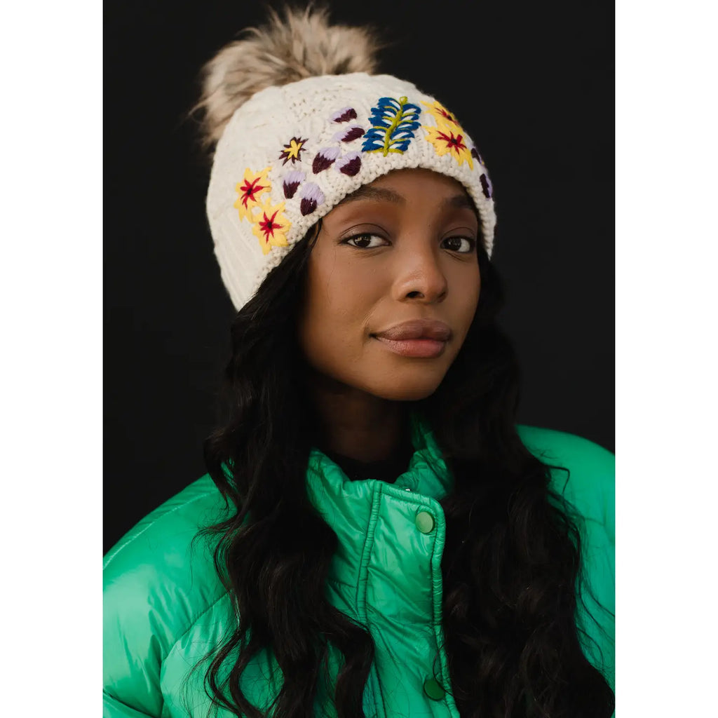 CUFF POM HAT