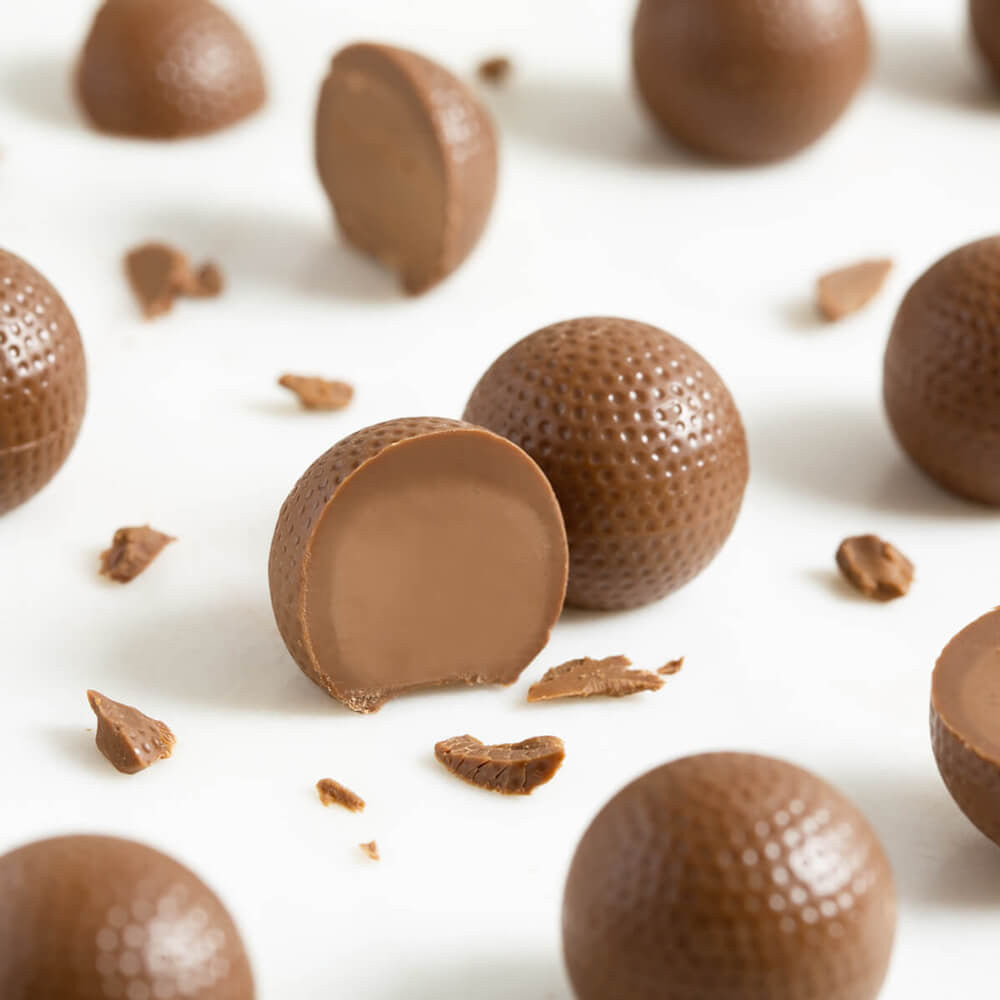 HAZELNUT PRALINE BALLS