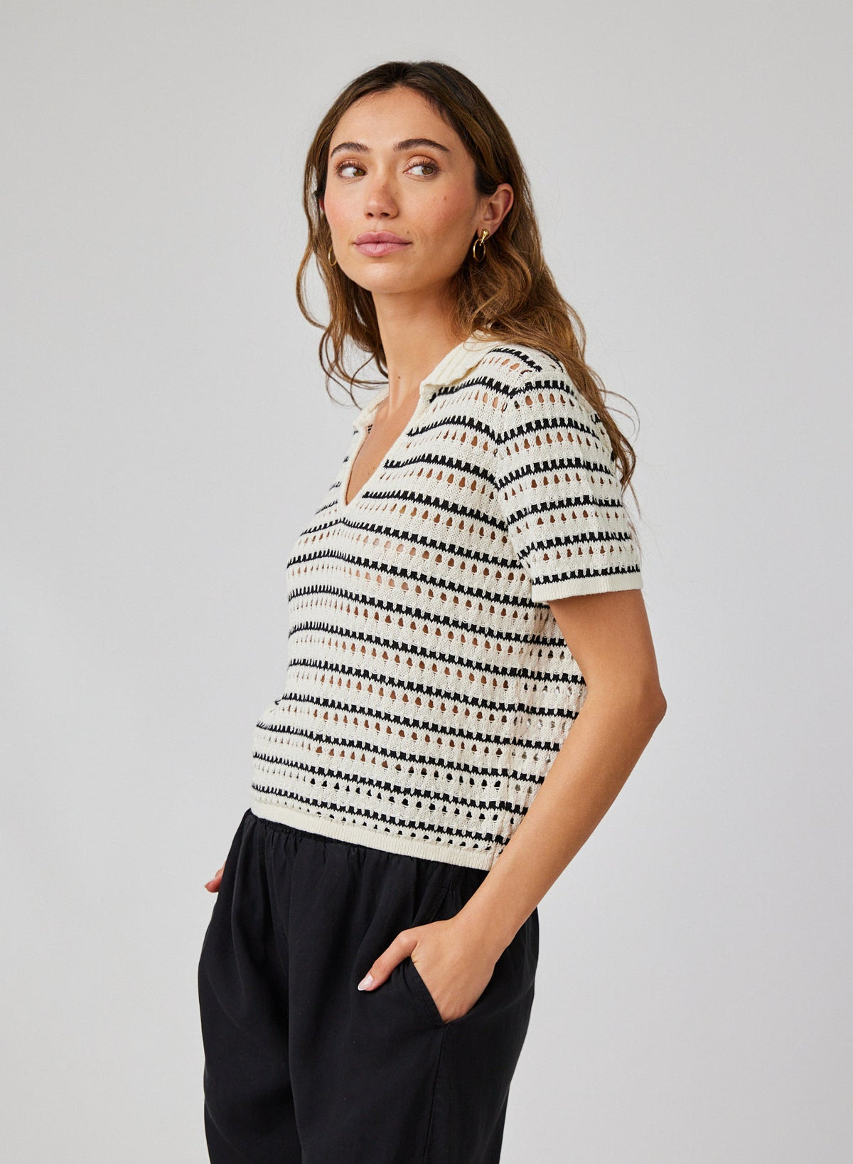 COLLARED POPOVER SWEATER