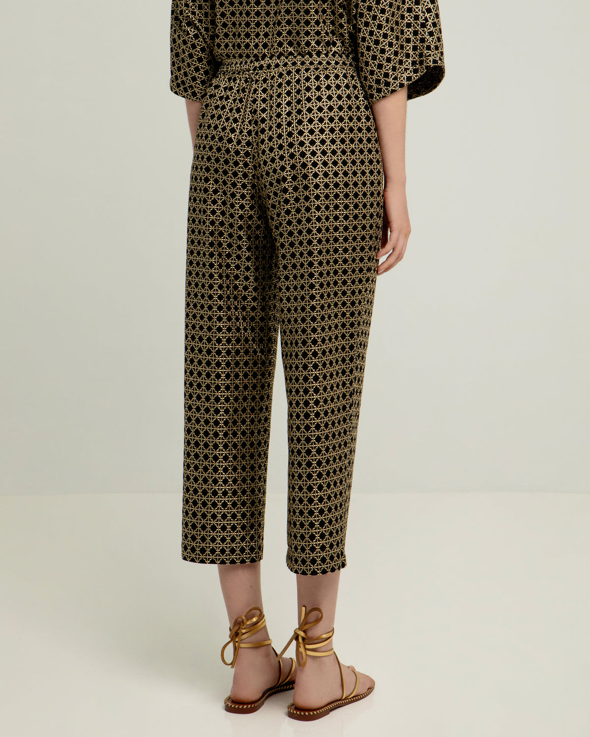 CROSS PANTS