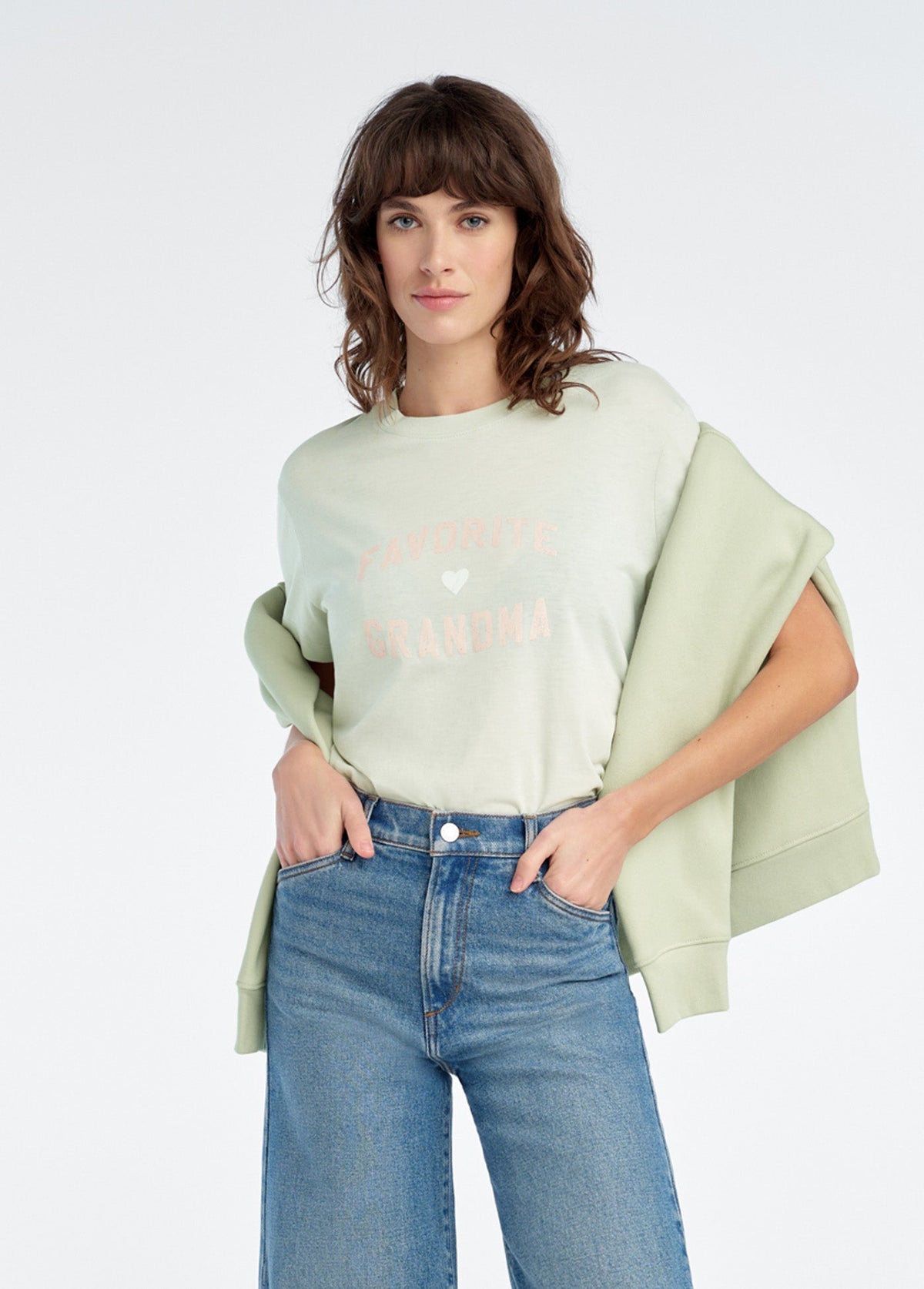 FAVORITE GRANDMA TEE