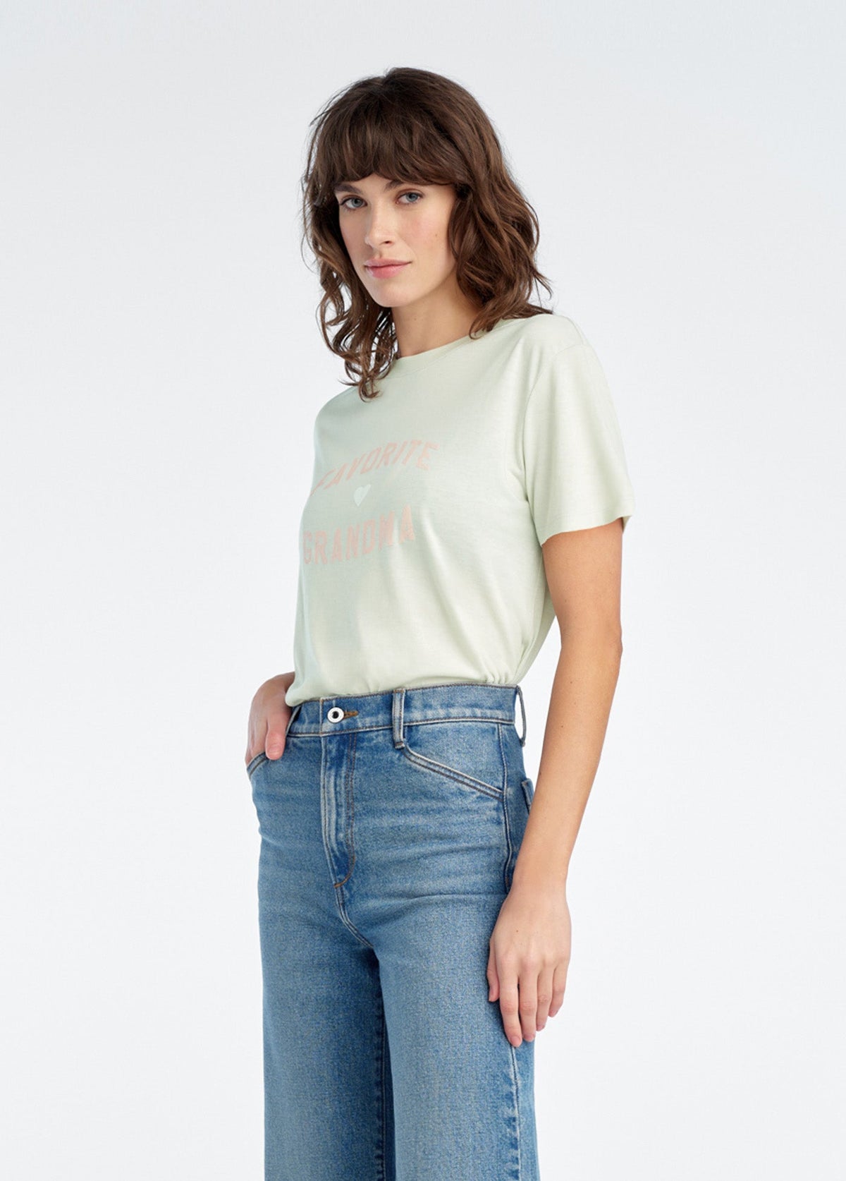 FAVORITE GRANDMA TEE