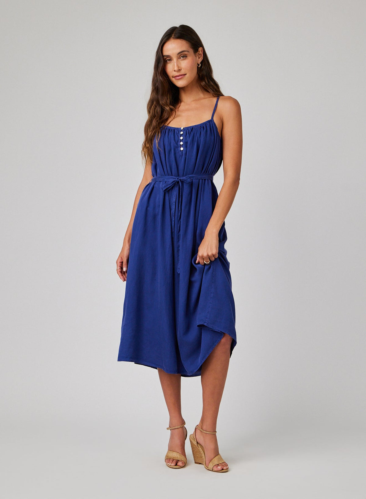 FLOWY CAMI MAXI DRESS