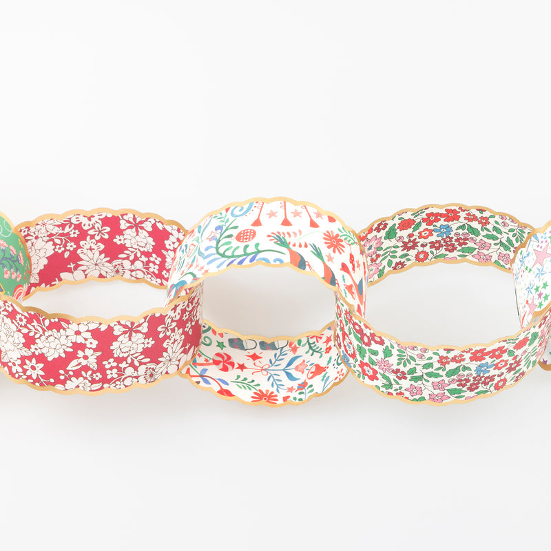 LIBERTY PAPER CHAINS